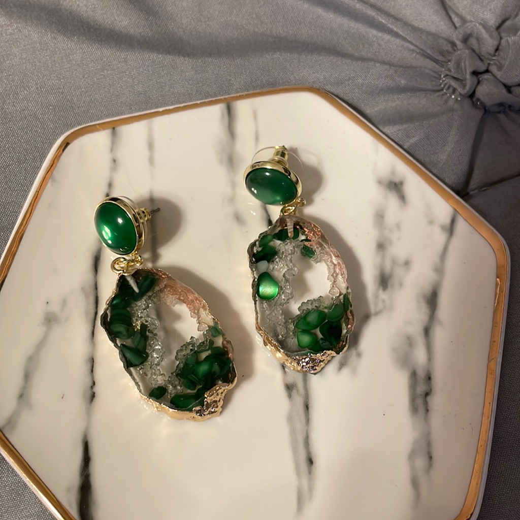 Green Dangles